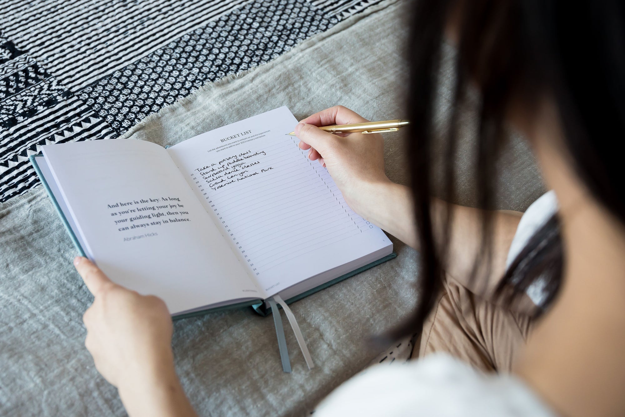 4 ways to use Curation 2024 planner before January 1