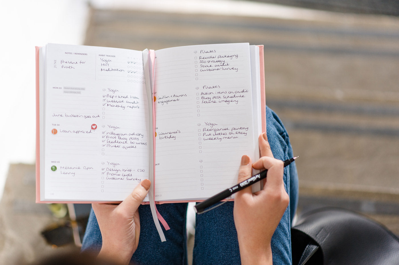 Cherry Blossom (pink) Curation 2019 diary weekly spread 