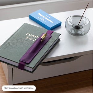 curation pen pouch